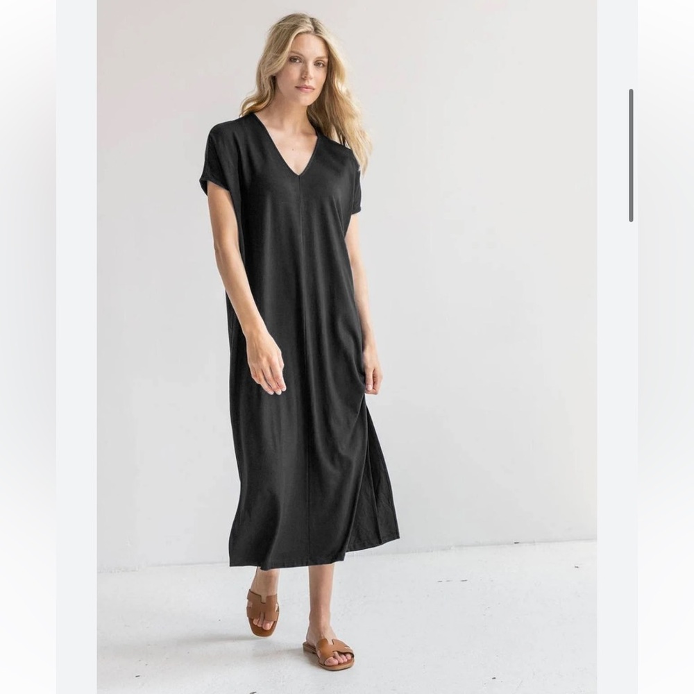 Lilla P Classic Black Double V Maxi Dress size small new with tags v-neck